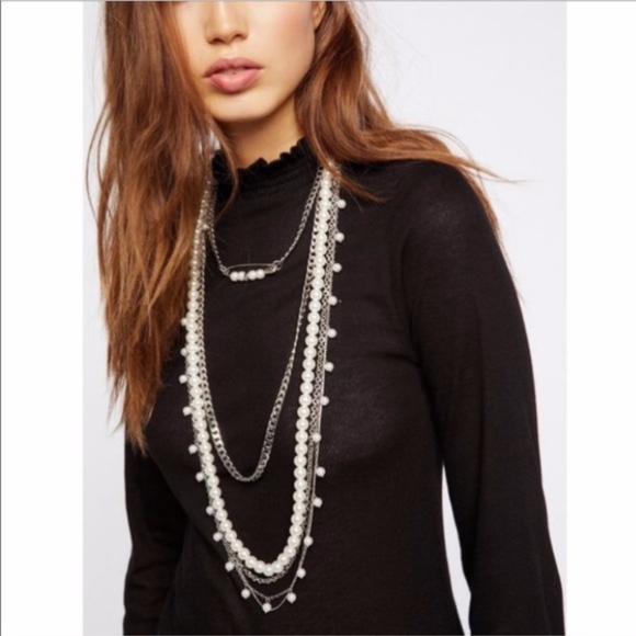 Free People Jewelry - Free People Cydney Pearls Layered Necklace
